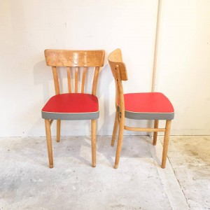 14523128 1045287932263315 6749739554386323960 n 300x300 Dutch Vintage Dinner Chair 1959